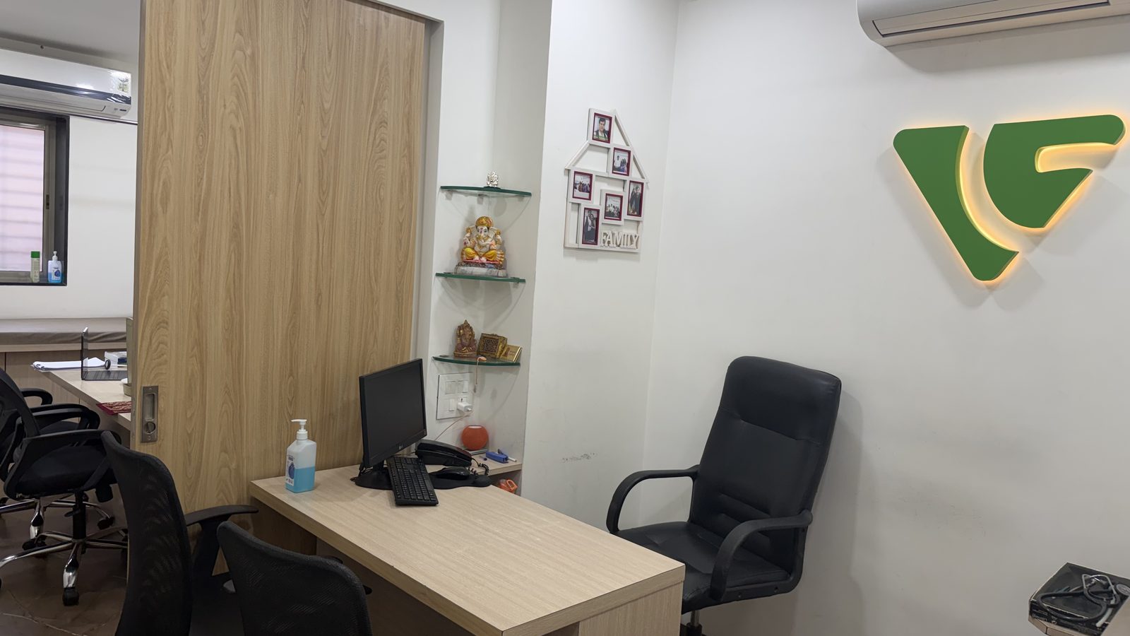 Consulting room 2