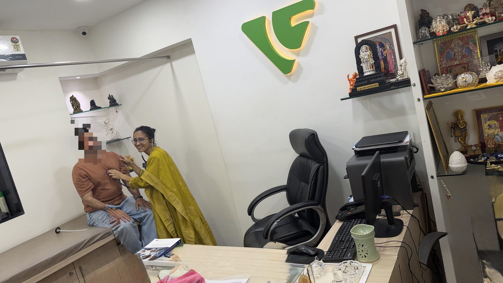 Consultation with Dr Vaishali Teli
